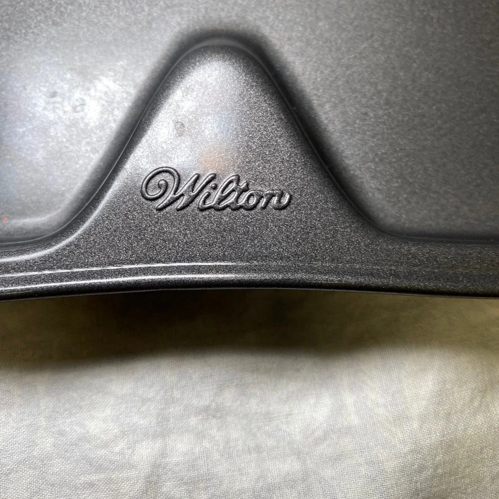 Wilton gingerbread man